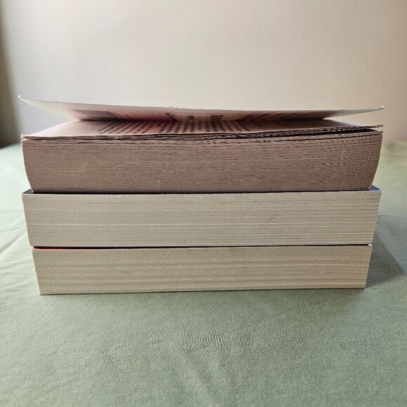 David Baldacci - Long Road to Mercy, A Minute to Midnight & Daylight Paperback - Picture 11 of 16